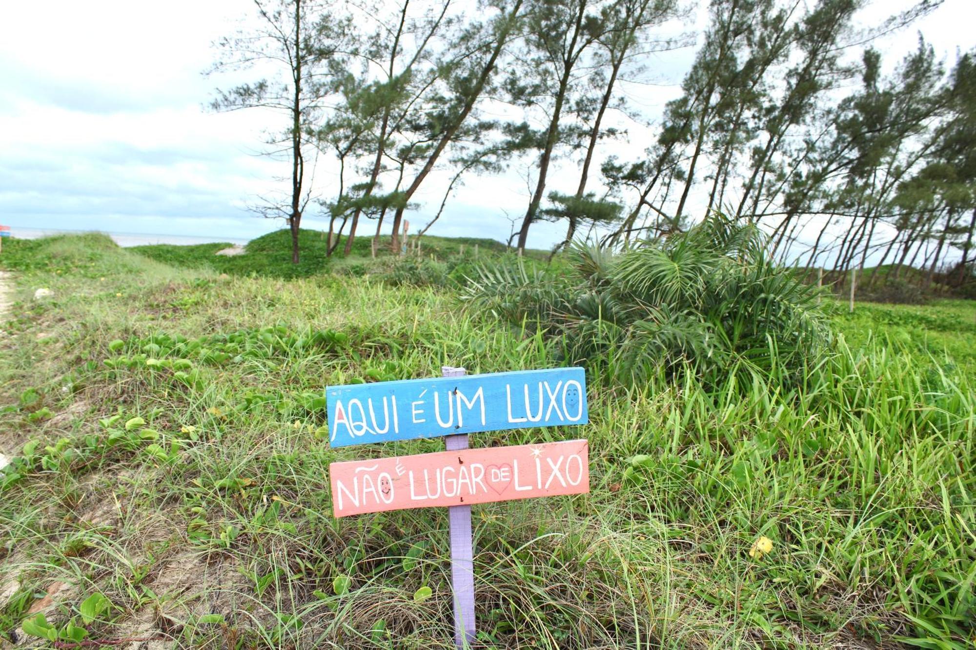 Pousada Recanto Beach House - Cabo Frio - Rj- Unamar- Cond Florestinha - 1 Min A Pe Da Praia Tamoios Екстер'єр фото